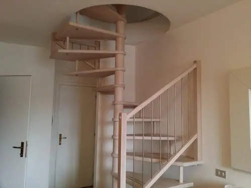 合肥旋转楼梯如何预留空间